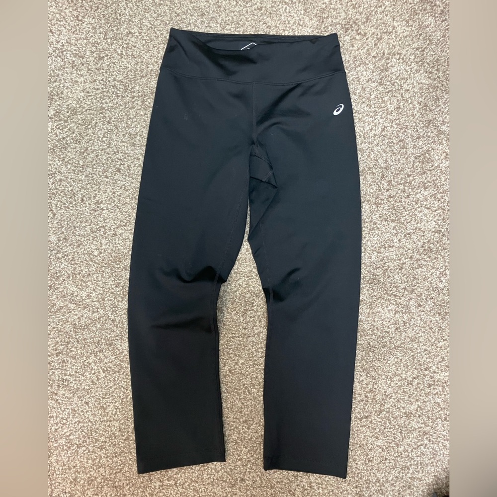 ASICS black 3/4 length workout tights